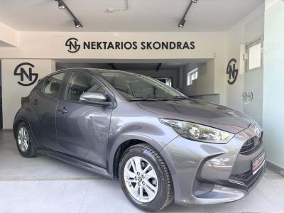 Toyota Yaris Active / 10 Χρόνια Εργοστασιακή Εγγύση !