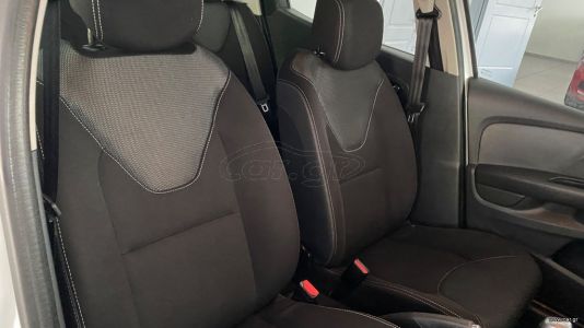 Renault Clio Ελληνικής Αντιπροσωπείας 