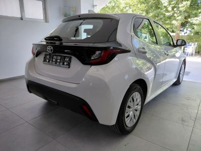 Toyota Yaris Active Steel