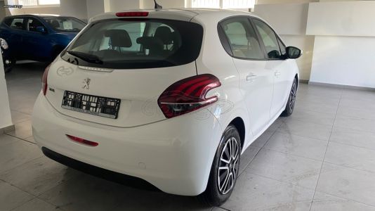 Peugeot 208 Business