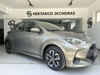 Toyota Yaris Active 
