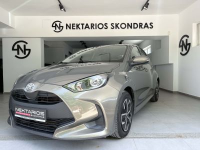 Toyota Yaris Active 