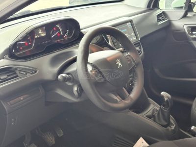 Peugeot 208 Van