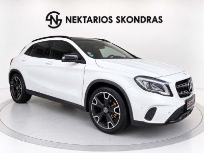 Mercedes-Benz GLA 180 Panorama / Αυτόματο 