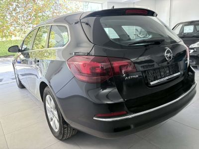 Opel Astra SW Sport Tourer Cosmo