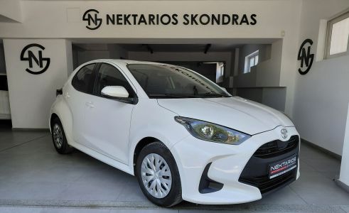Toyota Yaris Active Steel
