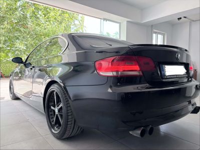 BMW 330 3.0 Petrol