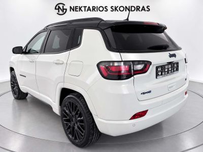Jeep Compass AT6 / 4X4 S