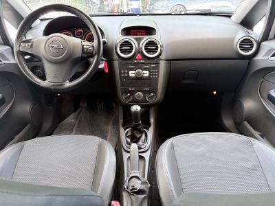Opel Corsa 1.2 Petrol