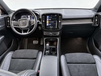 Volvo XC40 R DESING
