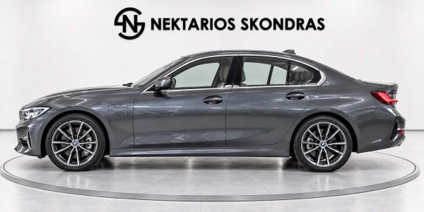 BMW 330 E