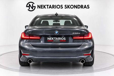 BMW 330 E