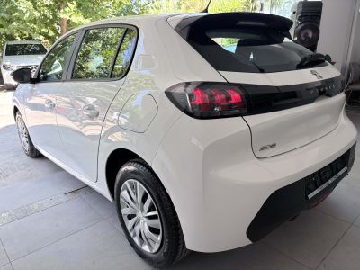 Peugeot 208 Active 