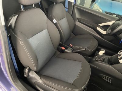 Peugeot 208 1.0 Petrol